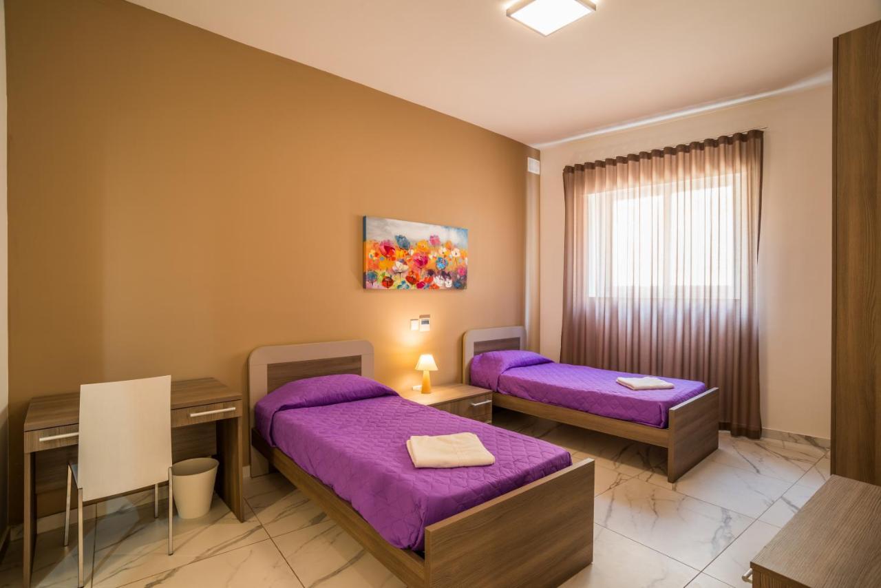 מרססקלה The Sea-Bank Villa Apartments מראה חיצוני תמונה