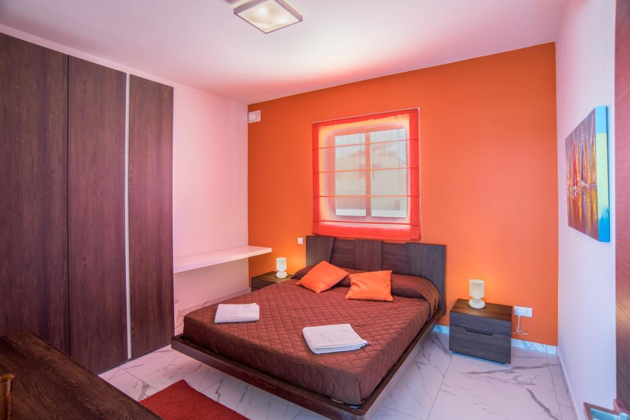 מרססקלה The Sea-Bank Villa Apartments מראה חיצוני תמונה