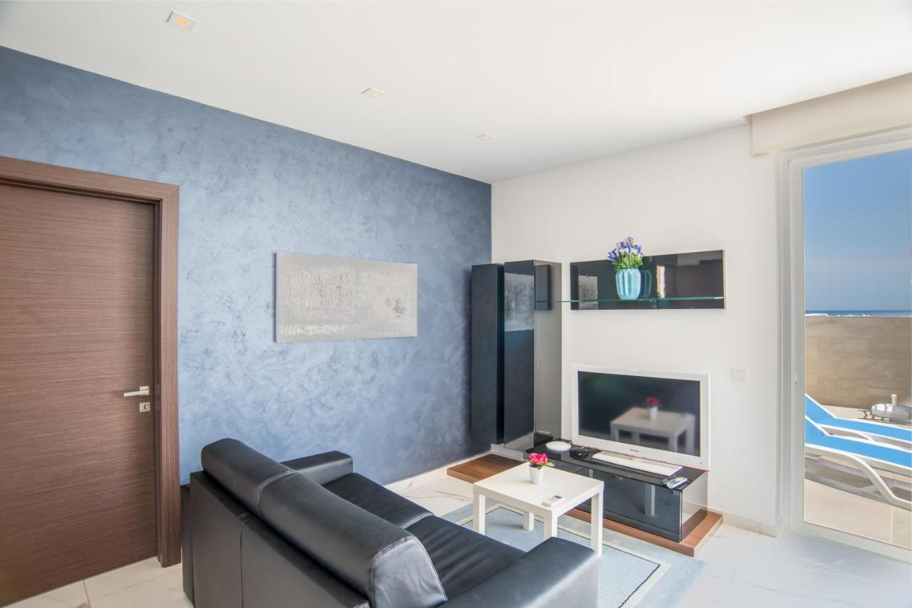 מרססקלה The Sea-Bank Villa Apartments מראה חיצוני תמונה